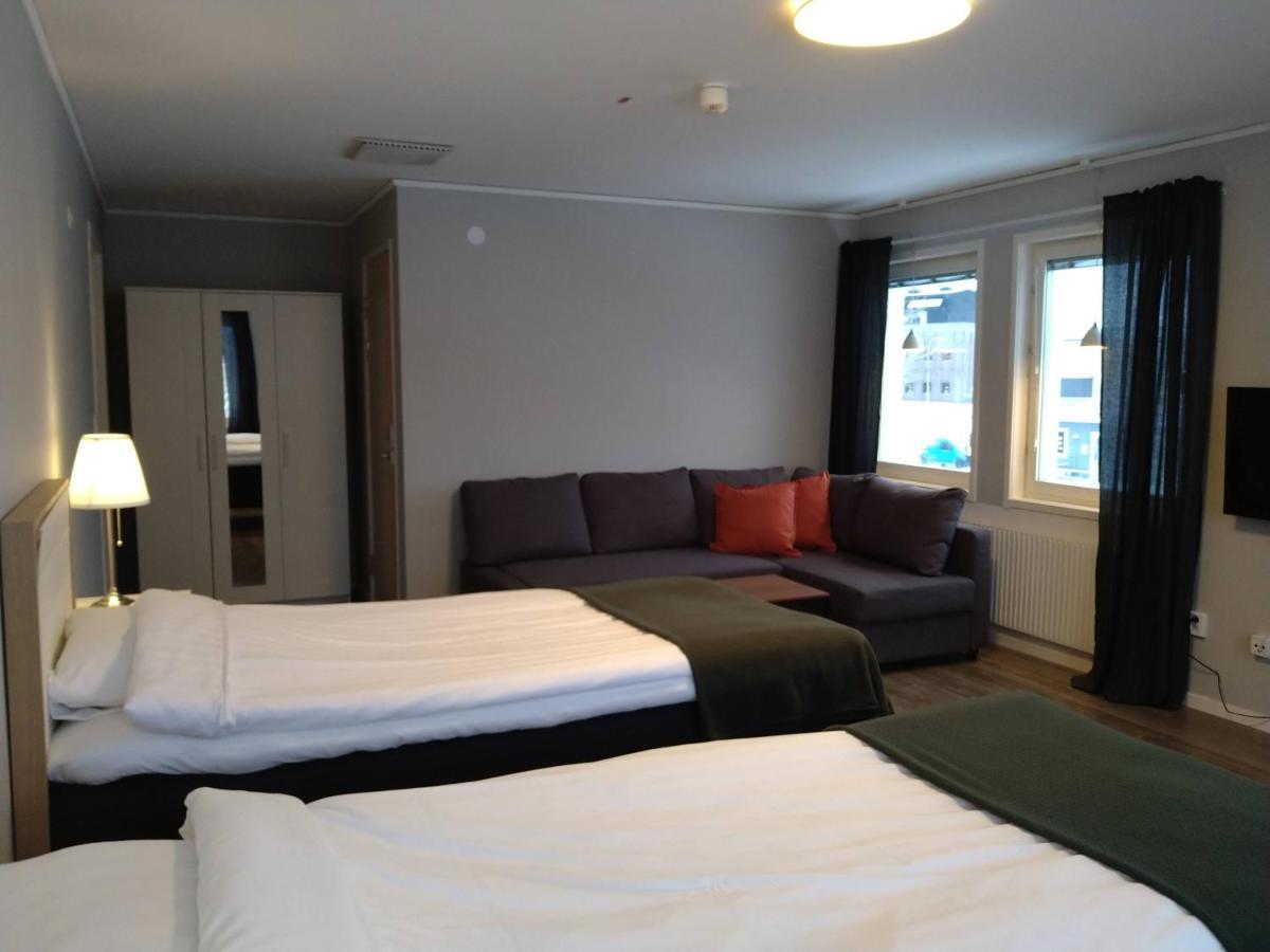 Oevik Eventhotell Örnsköldsvik エクステリア 写真